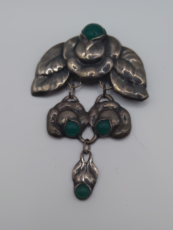 S Jacobsen Jewelry - S Jacobsen Danish Skønvirke Art Nouveau Silver and Chrysoprase Brooch
